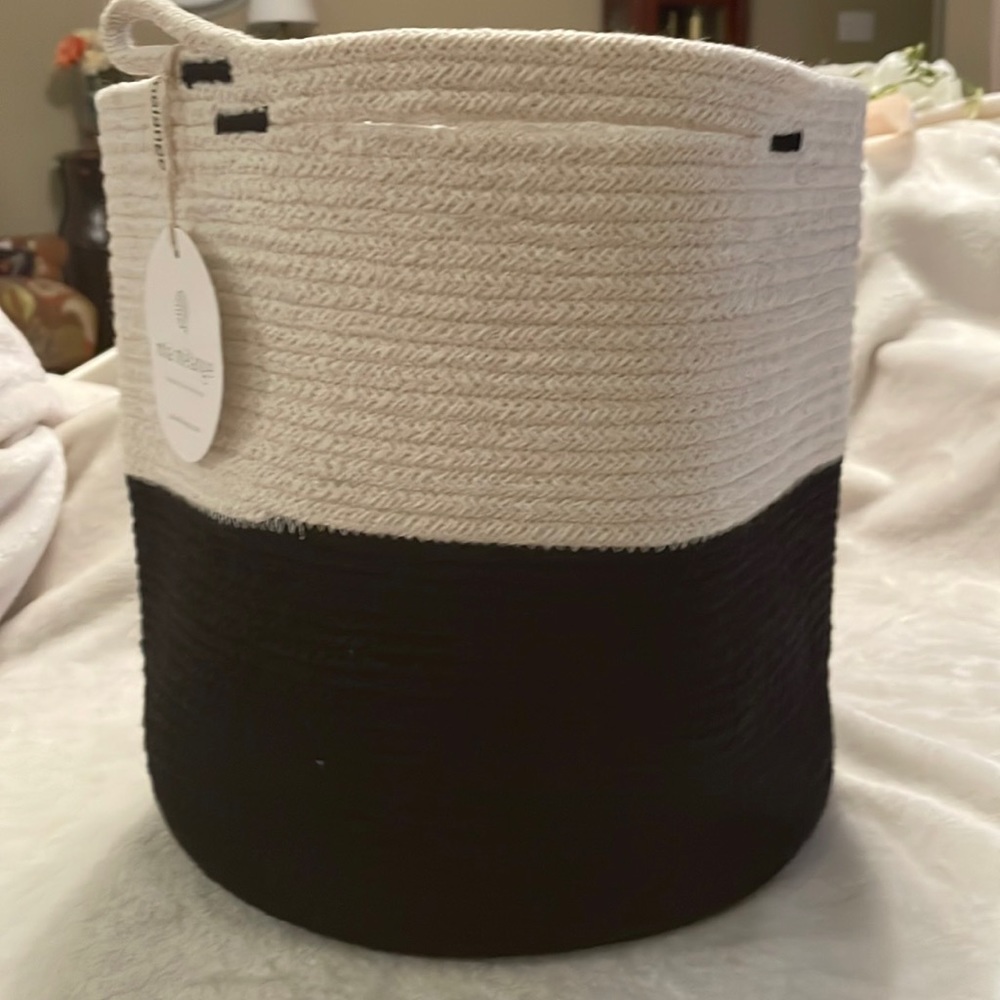 Mia Melange Foldable Cotton Basket with handles, black/white